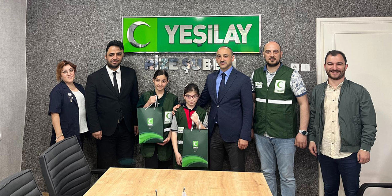 Rize’den İki Öğrenci Sağlıklı Nesil Sağlıklı Gelecek Yetenek Yarışması'nda Türkiye Derecesi Kazandı!