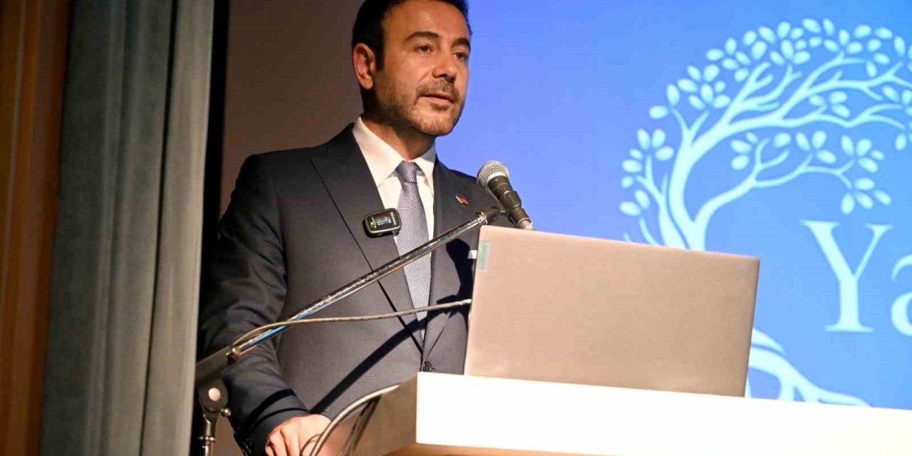 Beşiktaş Belediyesi, 65+ Yaşam Ofisi Hakkında Öğrencileri Bilgilendirdi