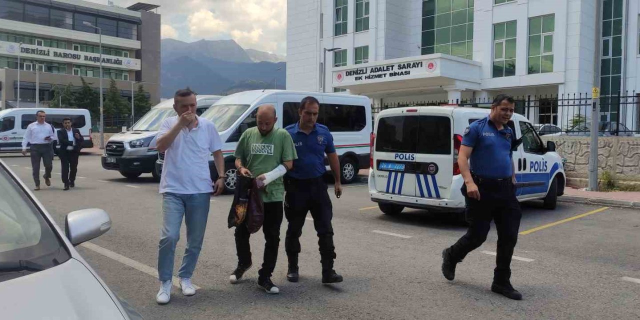 Satırlı Saldırgan Tutuklandı