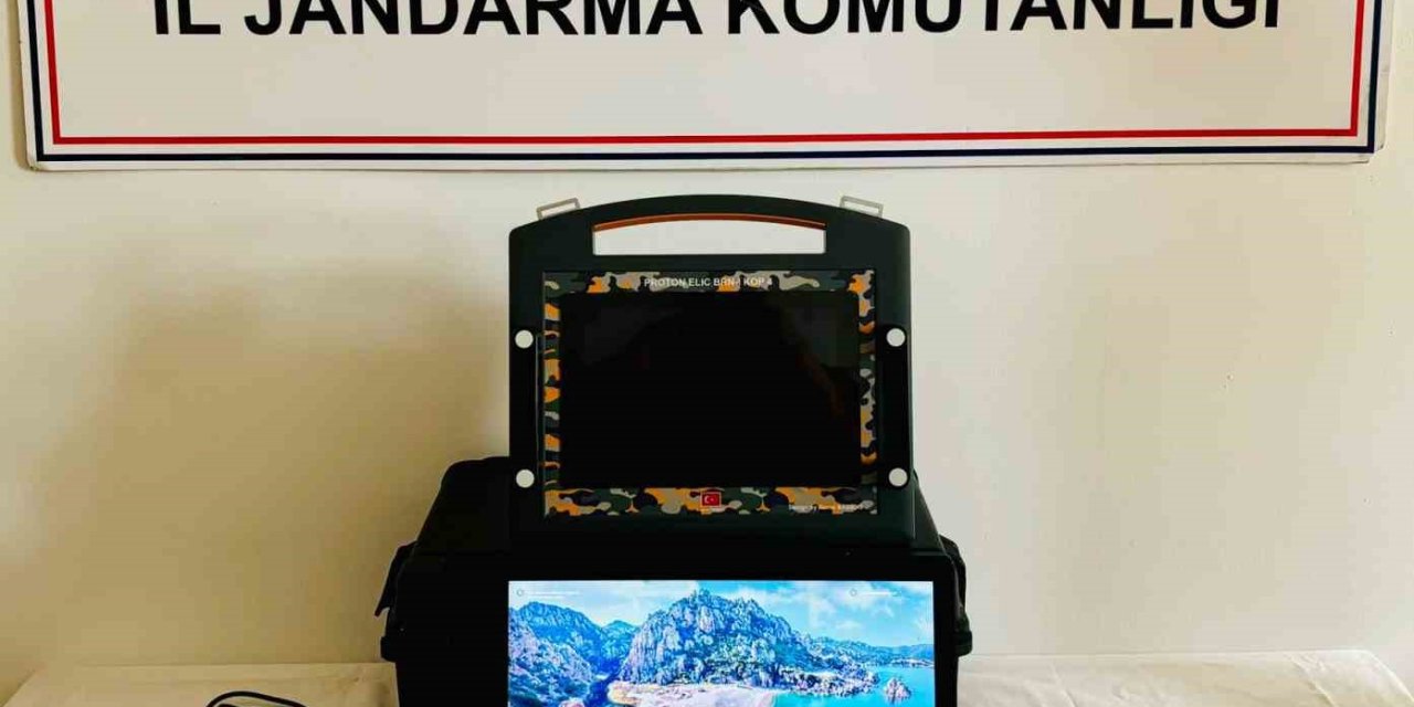 Define Avcılarına Suçüstü