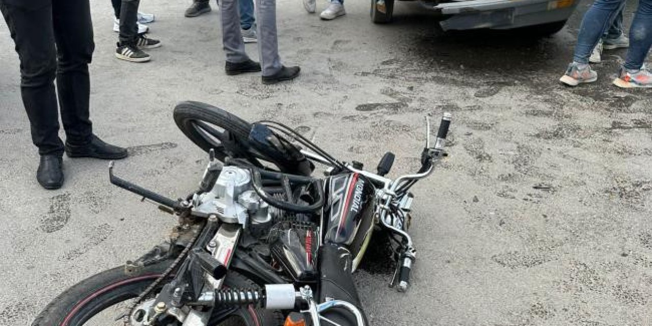 Konya’da Motosiklet İle Otomobil Çarpıştı: 2 Yaralı