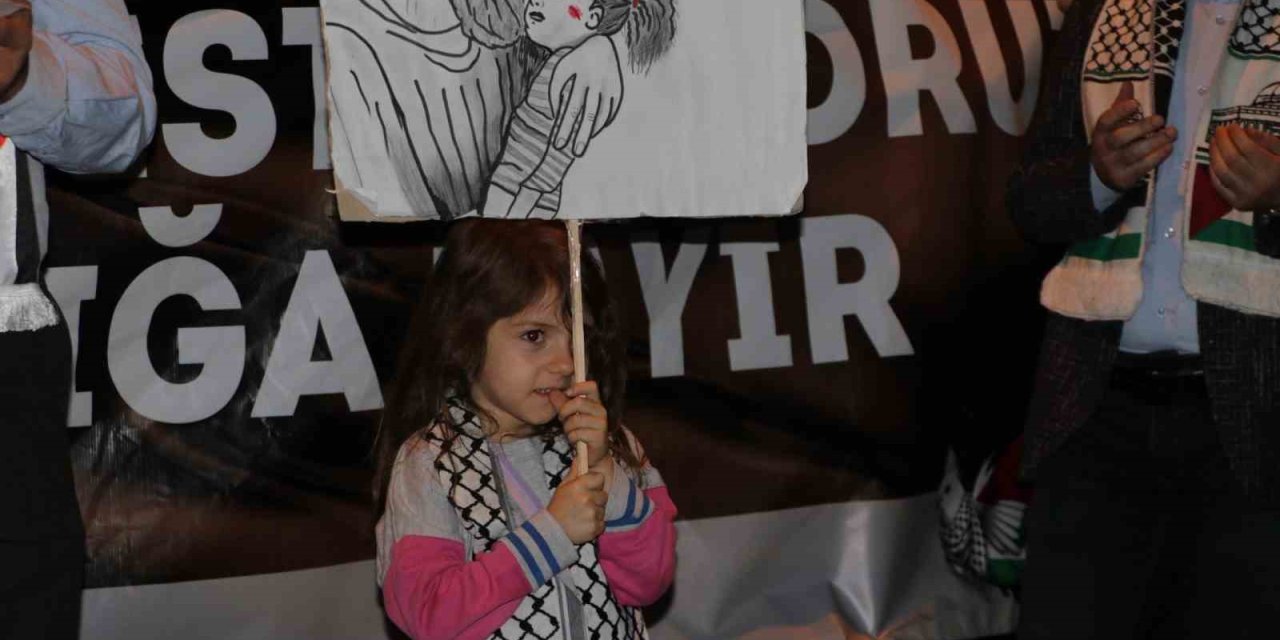 Ankara Filistin Dayanışma Platformu’ndan İsrail’in Refah’a Gerçekleştirdiği Saldırılara Protesto Yürüyüşü