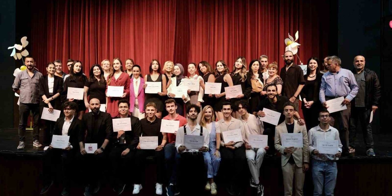 Genç Yetenekler Mezun Oldu