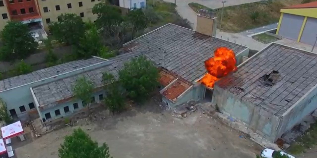 Ekiplerinden Nefes Kesen Patlama Tatbikatı