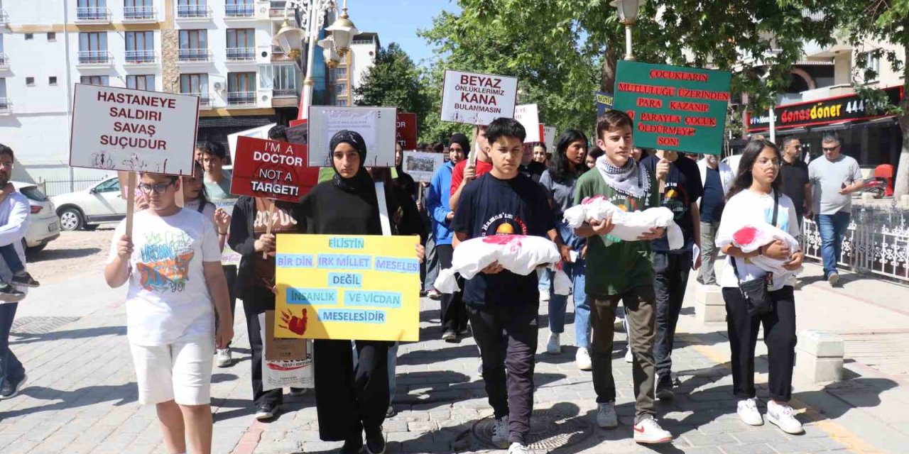 Malatya’da Filistin’e Destek Yürüyüşü