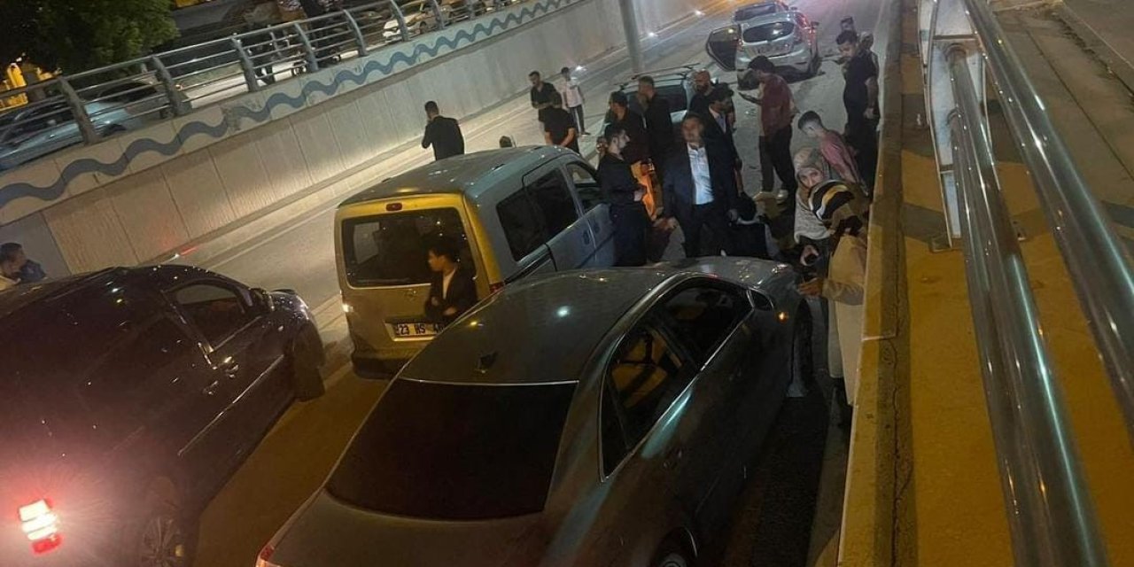 Elazığ’da Düğün Konvoyunda Kaza: 3 Yaralı