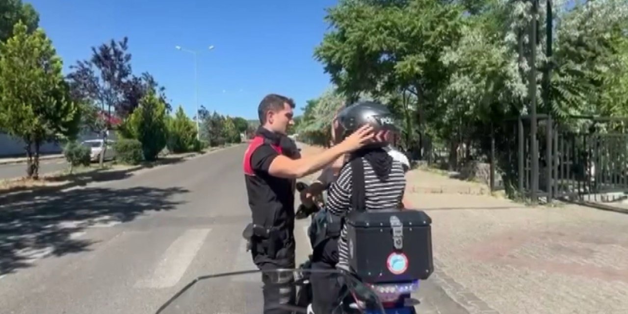 Kimliğini Unutan Öğrencinin İmdadına Yunus Polisleri Yetişti