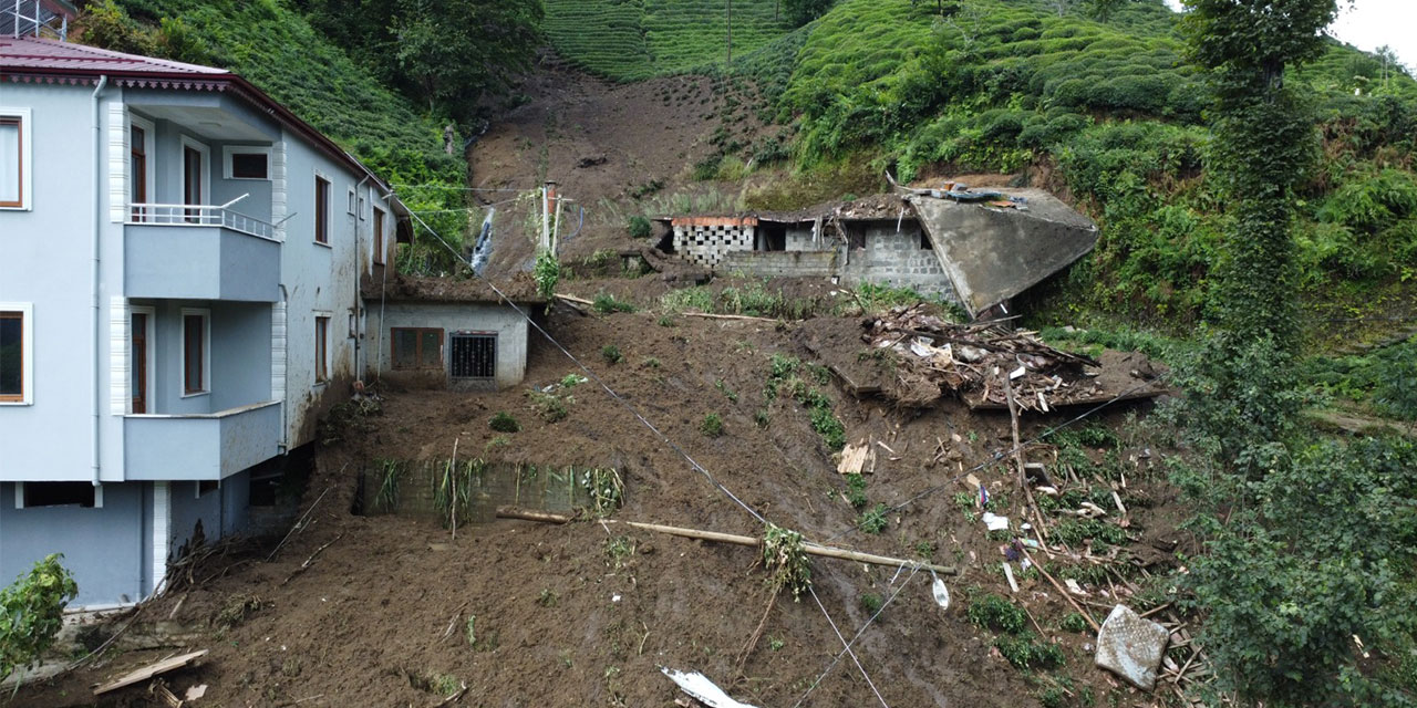 Rize'de şiddetli yağışların ardından 16 konutun nakline karar verildi