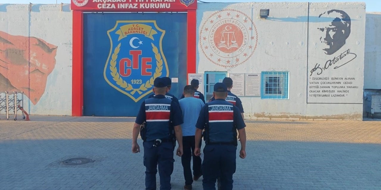 Terör Örgütü Üyesi Yol Kontrolünde Yakalandı