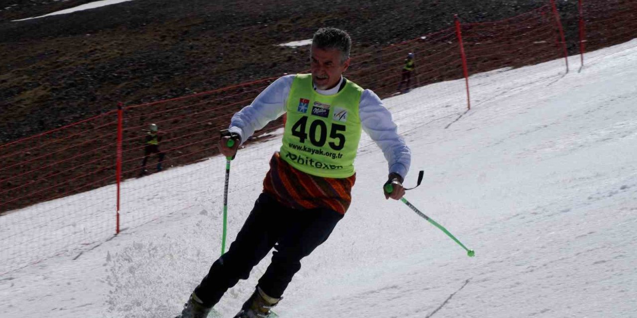 Palandöken’de Haziranda Kayak Keyfi