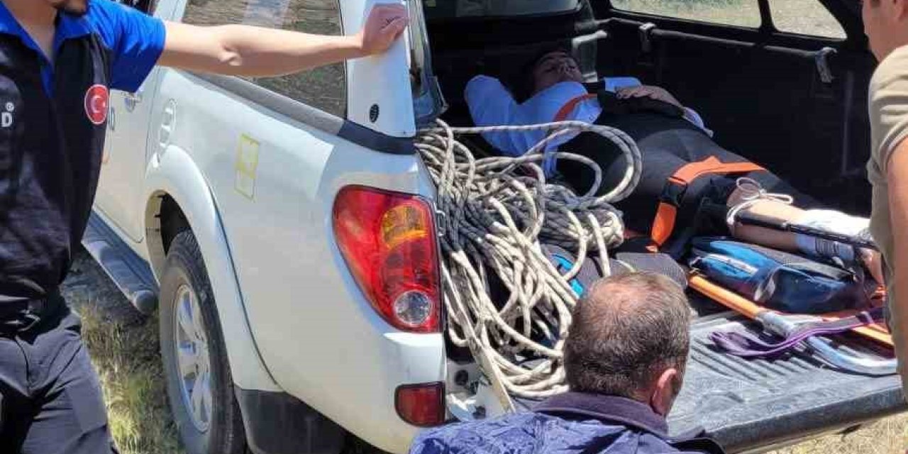 Burdur’da Doğa Yürüyüşünde Ayağı Kırılan Kadının Yardımına Umke Ve Afad Yetişti