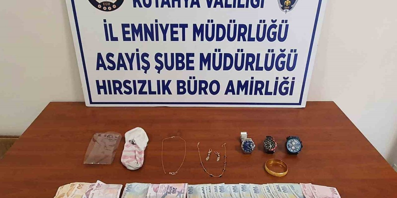 Hırsızlık Olayına Karışan 3 Zanlı Uygulama Noktasında Yakalandı
