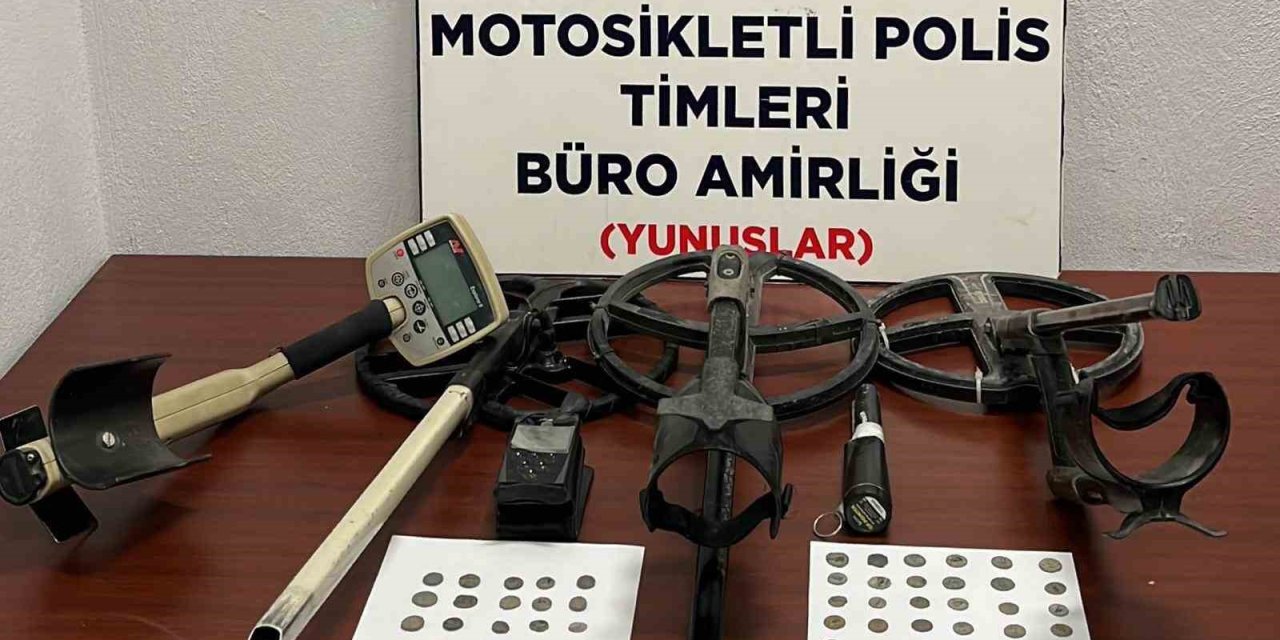 Kütahya’da 75 Parça Tarihi Eser Ele Geçirildi