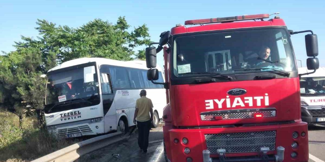 İki Kaza Yan Yana: 8 Araç Kazaya Karıştı, 19 Yaralı