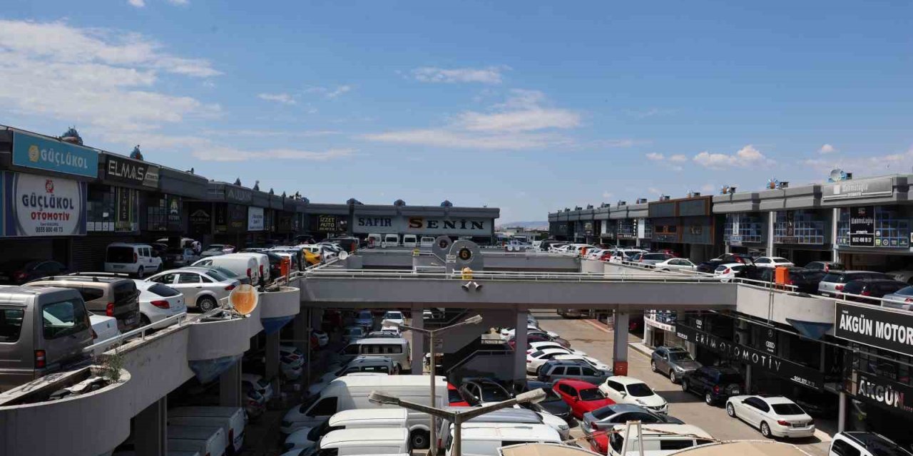 2. El Araçlarda Bayram Öncesi Fiyat Düştü, Soran Bile Yok