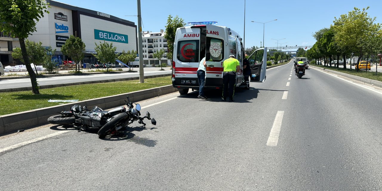 Bolu'da otomobilin çarptığı motosikletin sürücüsü yaralandı