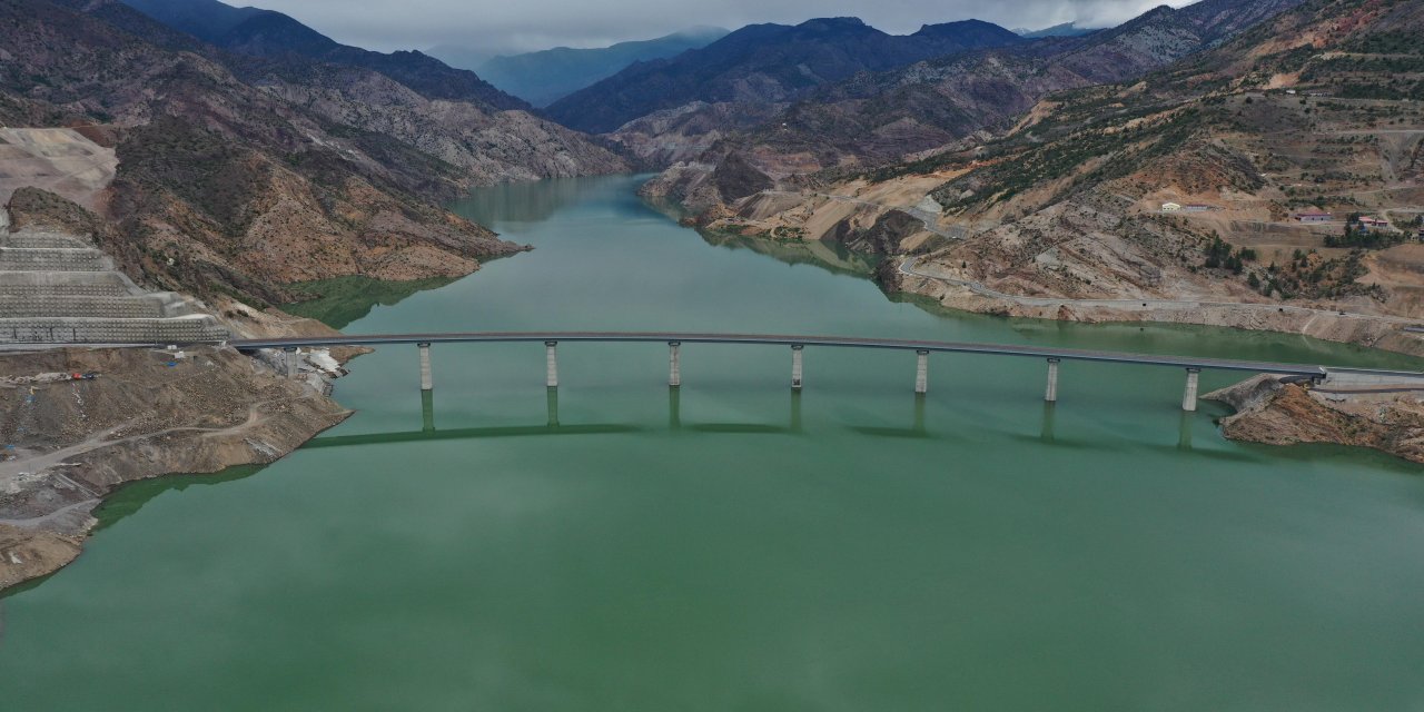 Artvin Yusufeli Merkez Viyadüğü trafiğe açıldı