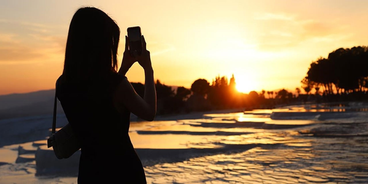 Pamukkale'yi 4 günde yaklaşık 32 bin ziyaretçi gezdi