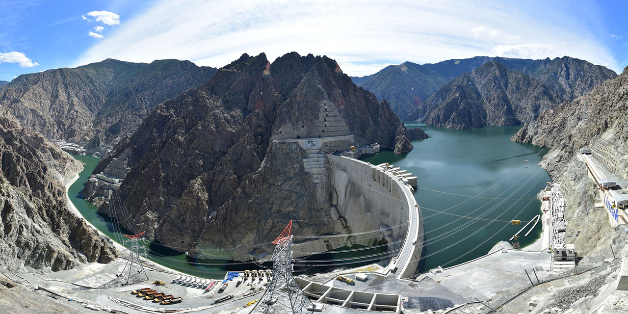 Yusufeli Barajı'nda tam kapasite enerjide son denemeler