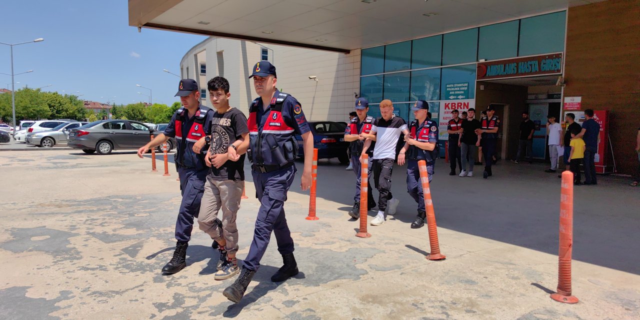 Bursa'da 11 Kaçak Göçmen Yakalandı