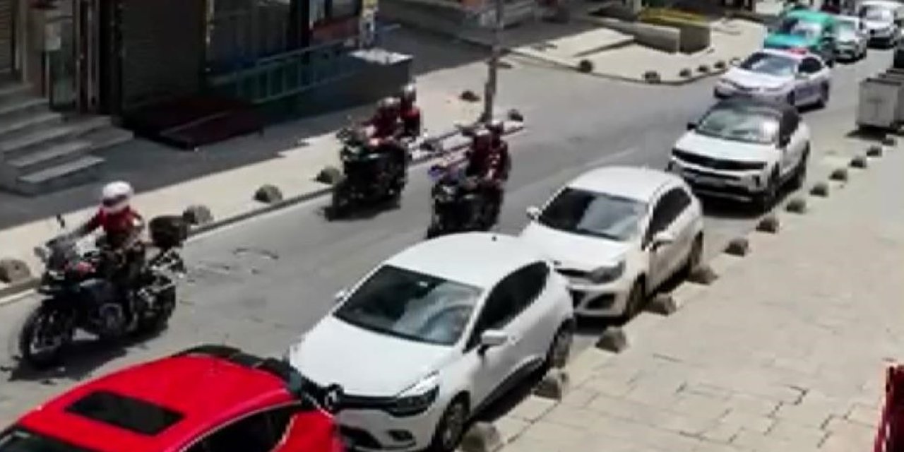 İstanbul - Bağcılar'da Emekli Polis Gaspçılarla Girdiği Çatışmada Öldü