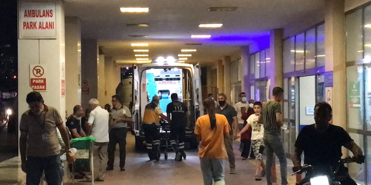 Şanlıurfa'da Husumetli Aileler Arasında Taş- Sopa Ve Silahlı Kavga: 7 Yaralı