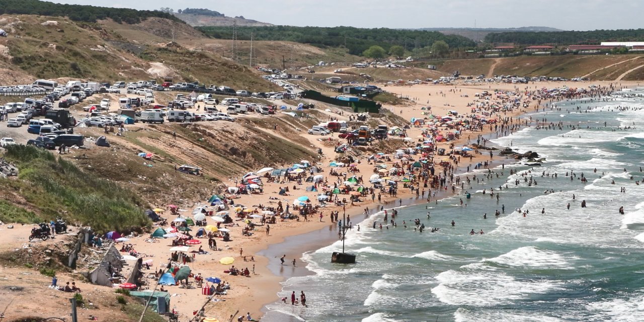 İstanbul- Kısırkaya Plajı'nda Bayram Tatili Yoğunluğu