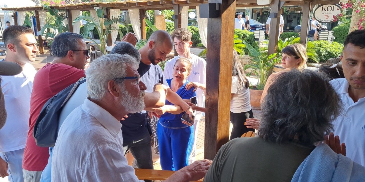 Bodrum'da 'Kıyı' Eylemi; Arbede Çıktı, Otel Yetkilileri Polis Ve Basın Mensuplarına Saldırdı