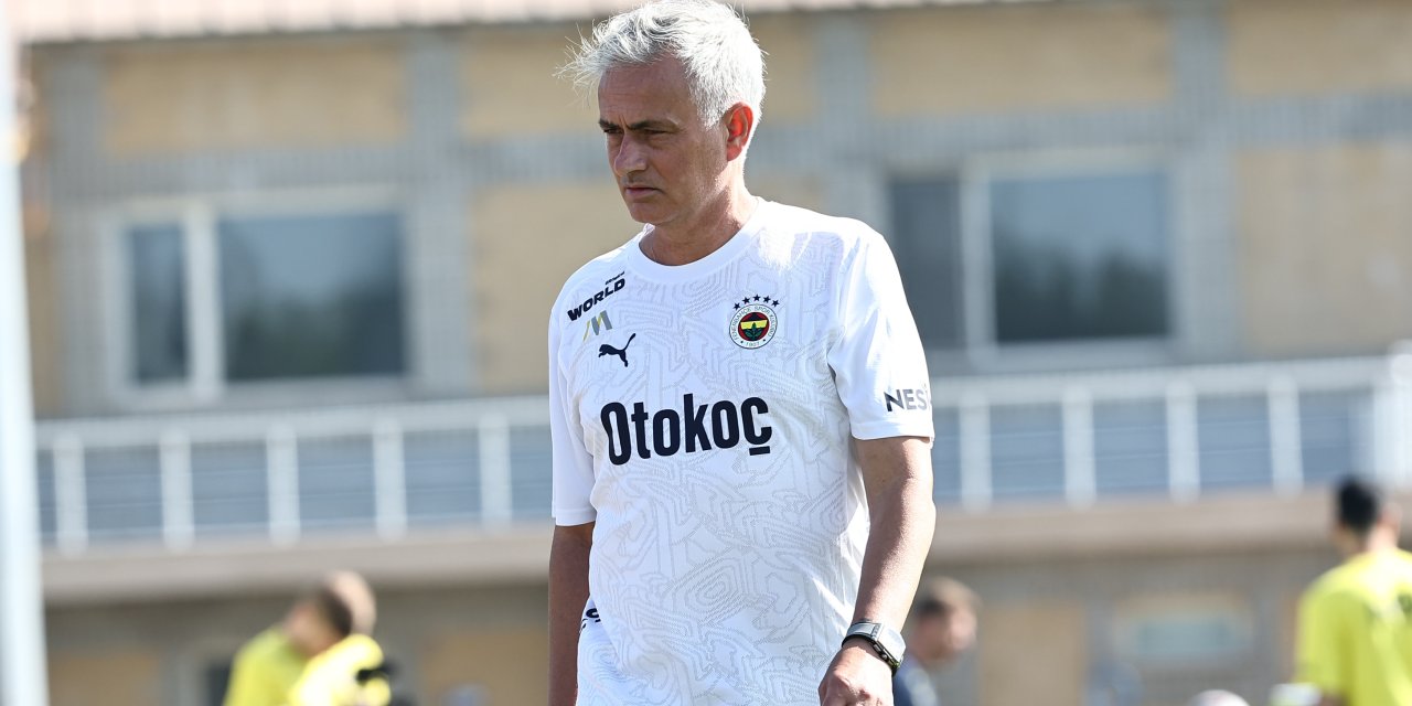 Fenerbahçe, Sezonun İlk Antrenmanını Yaptı