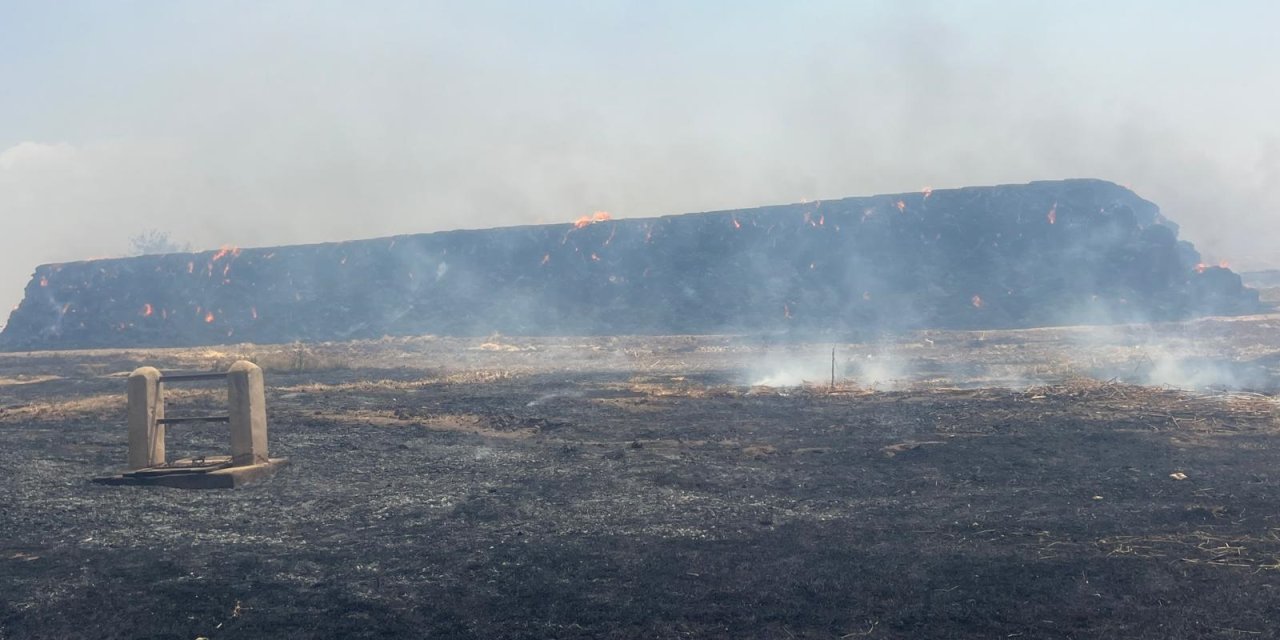 Mardin’de Aynı Tarlada 4’üncü Vaka: Bin 500 Ton Saman Alev Alev Yandı