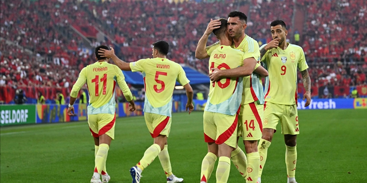 İspanya, grubunu namağlup tamamladı