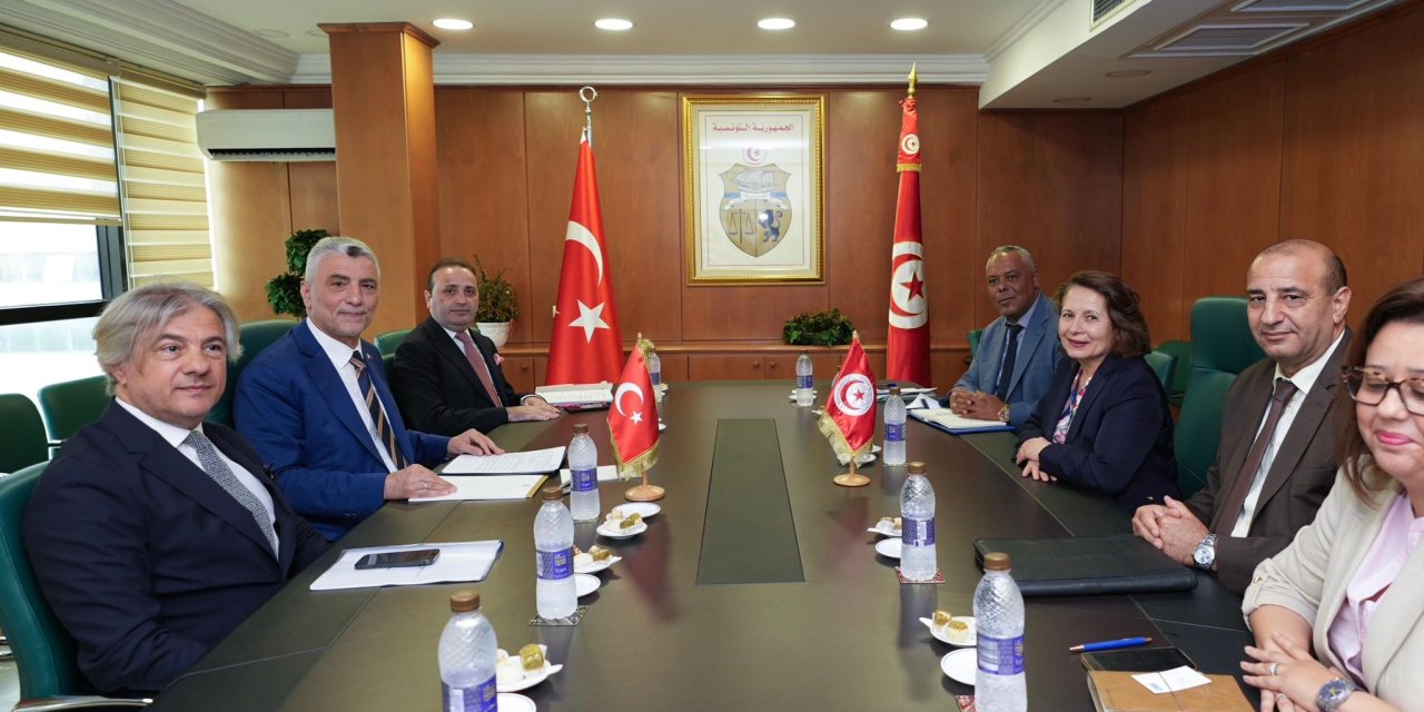 Bakan Bolat, Tunus Enerji Sanayi Ve Madencilik Bakanı Chiboub İle Görüştü