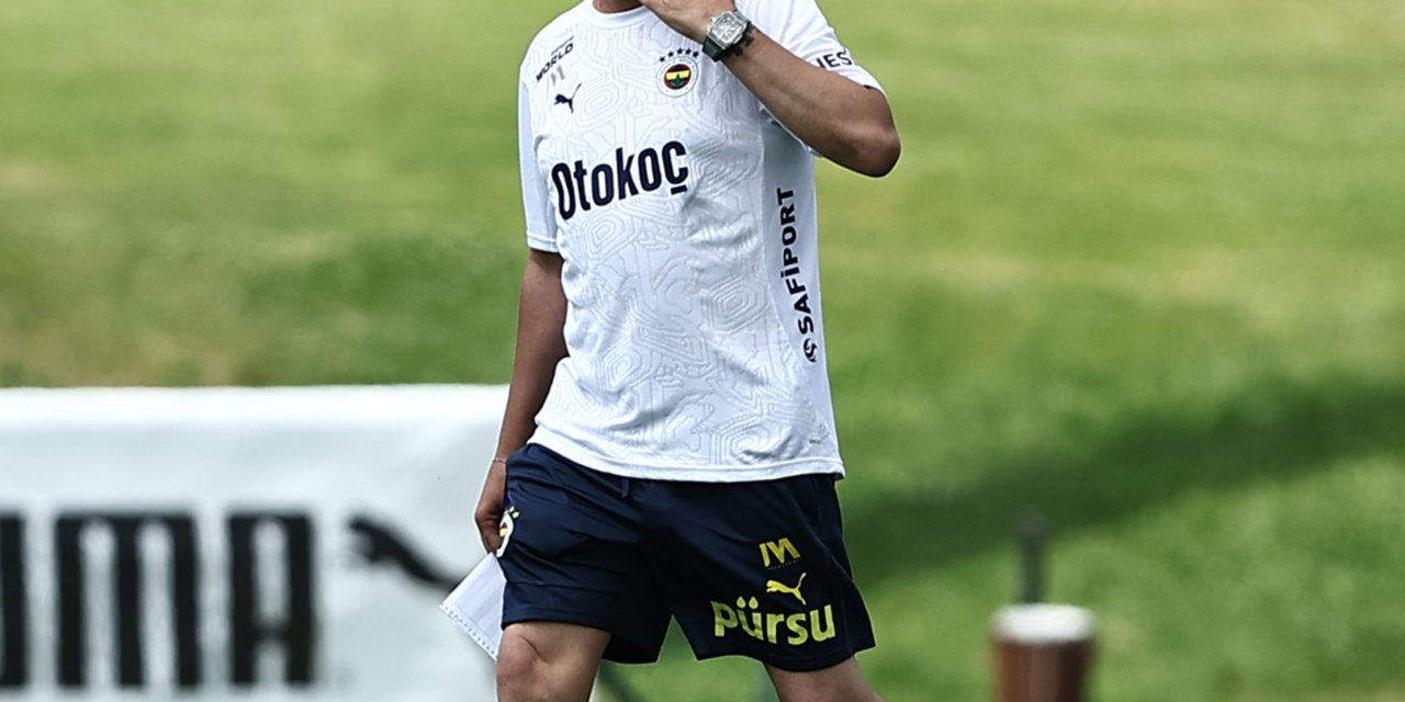 Fenerbahçe, Çalışmalarını Taraftara Açık İdmanla Sürdürdü