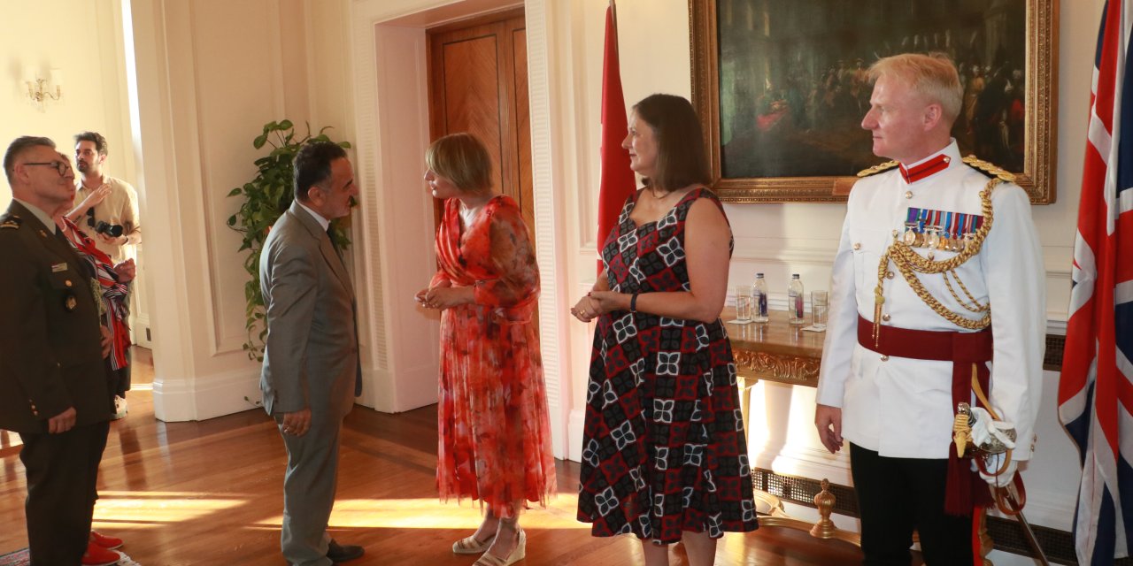 İngiltere Büyükelçiliğinde Kral Iıı. Charles'in Doğum Günü, Resepsiyon İle Kutlandı