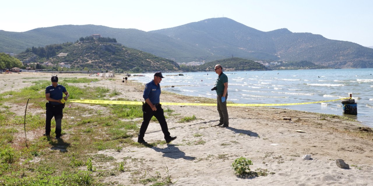 Eğirdir Gölü'ndeki El Bombaları İmha Edilmek Üzere Çıkarıldı (2)