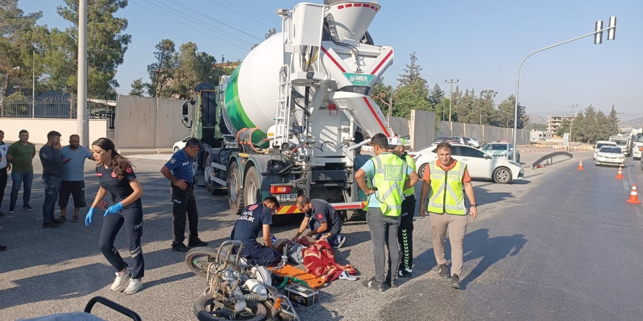 Gaziantep’te, Beton Mikseri İle Çarpışan Motosiklet Sürücüsü Öldü