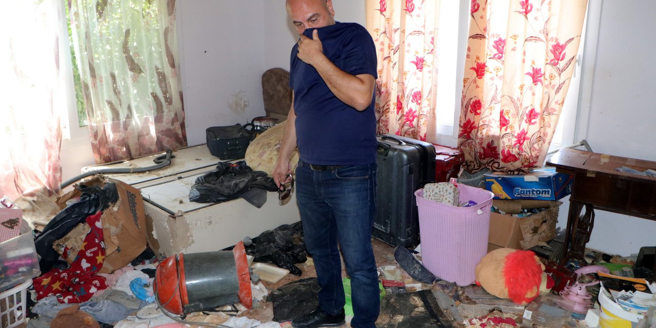 Mahkeme Kararıyla Tahliye Ettirdiği Kiracısından Geriye Harabe Ev İle Onlarca Kedi Ölüsü Kaldı