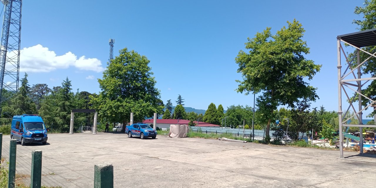 Su Parkında Akıma Kapılan 8 Yaşındaki Elif Naz'ı Kurtarmak İsterken Öldü