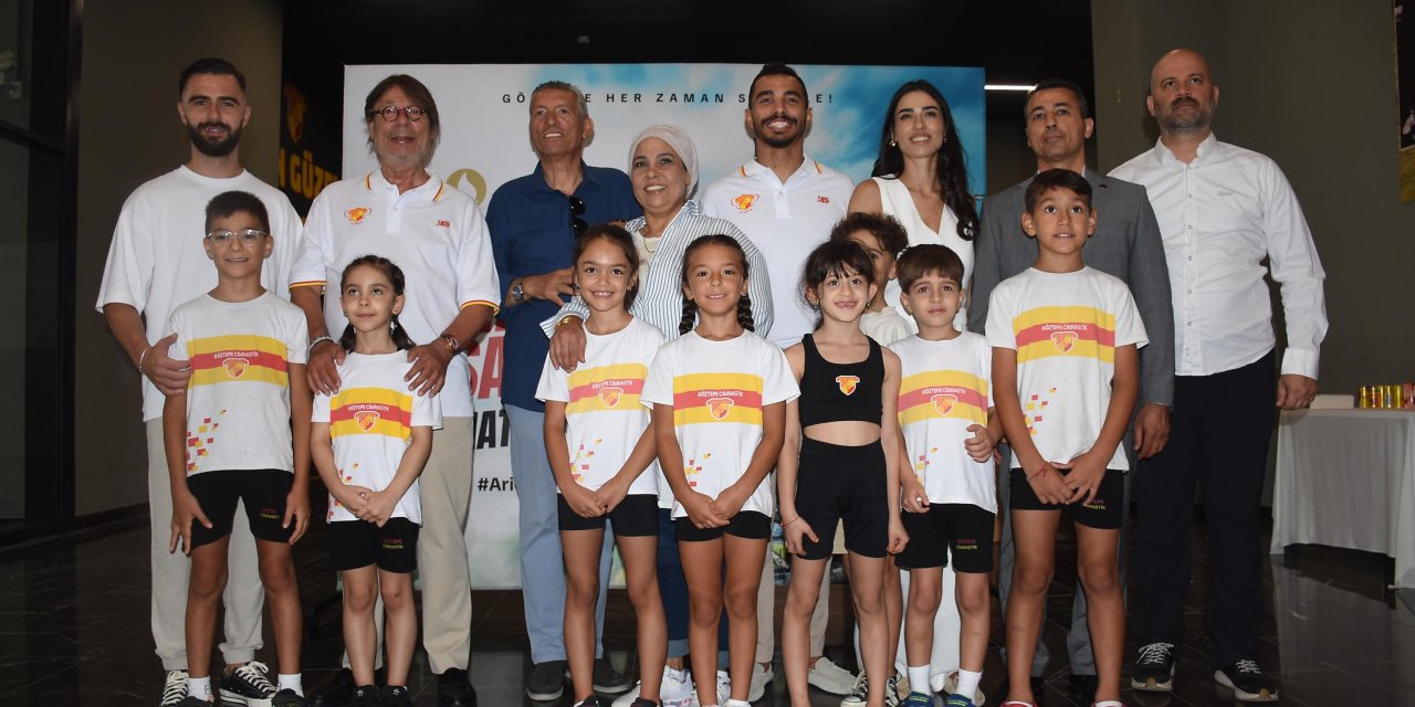 Ferhat Arıcan'a Görkemli Uğurlama