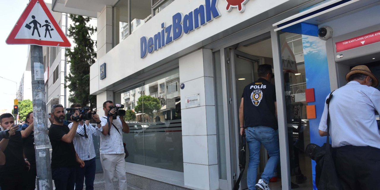 İzmir'deki 'Seçil Erzan' Vakası; Şüphelinin Banka Şubesindeki Odasında Ve Döviz Bürosunda Arama