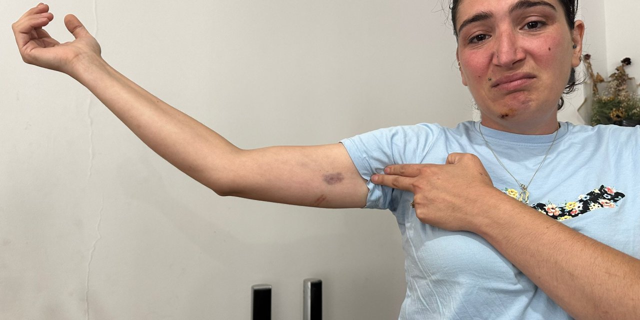 Yakınlarının Boşanmasından Sorumlu Tuttukları Kadının İş Yerine Saldıran 2 Kişi Yakalandı