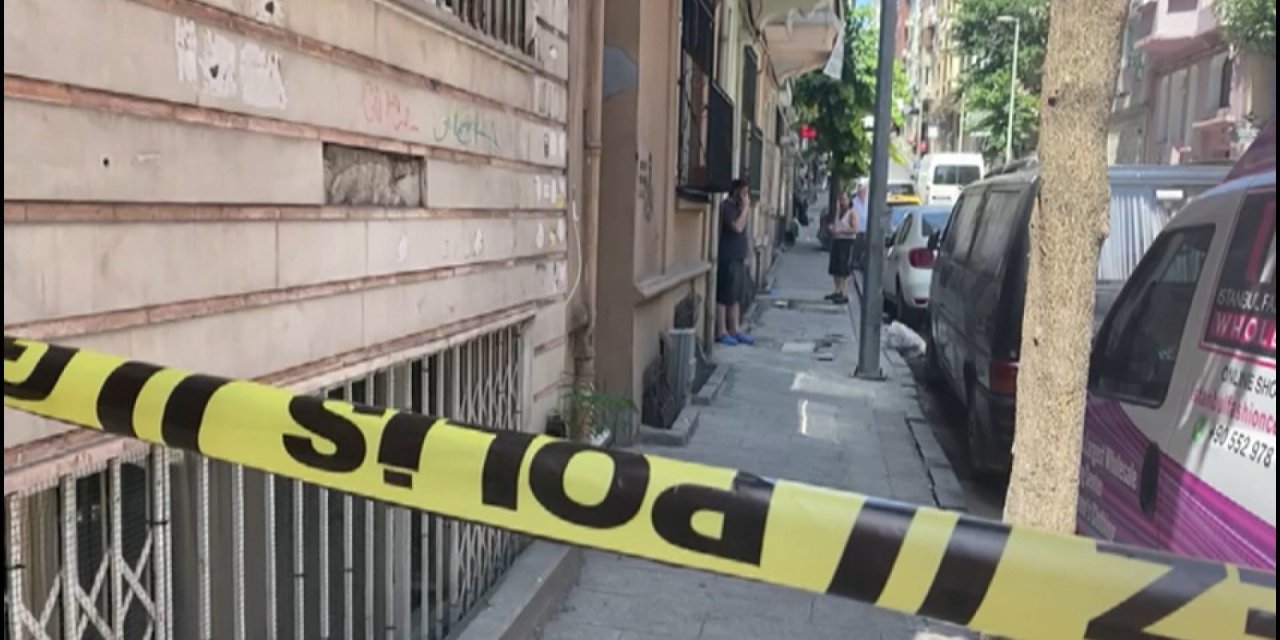 İstanbul- Şişli’de Eşini Taciz Etmeye Kalkan Arkadaşını Öldürdü