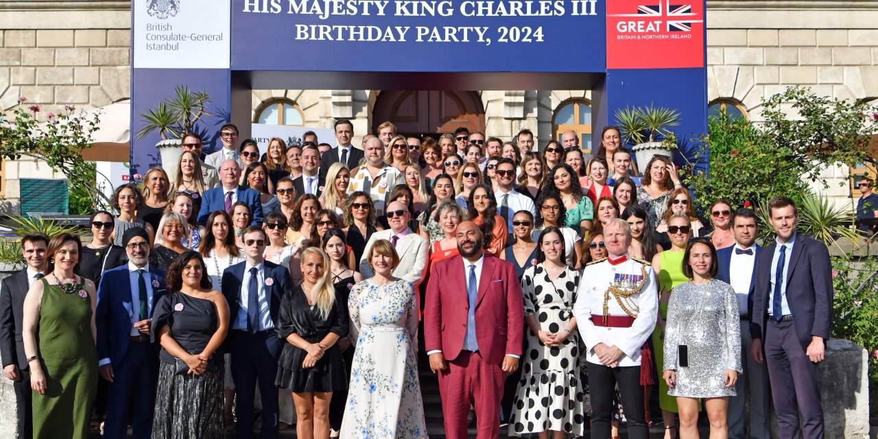 İstanbul-birleşik Krallık Kralı Iıı. Charles'ın Doğum Günü İstanbul'da Kutlandı