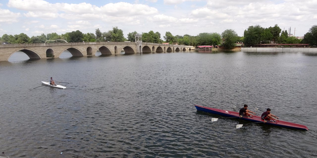 Meriç Nehri'nde İlk Resmi Kürek Müsabakası İçin Hazırlıklar Başladı
