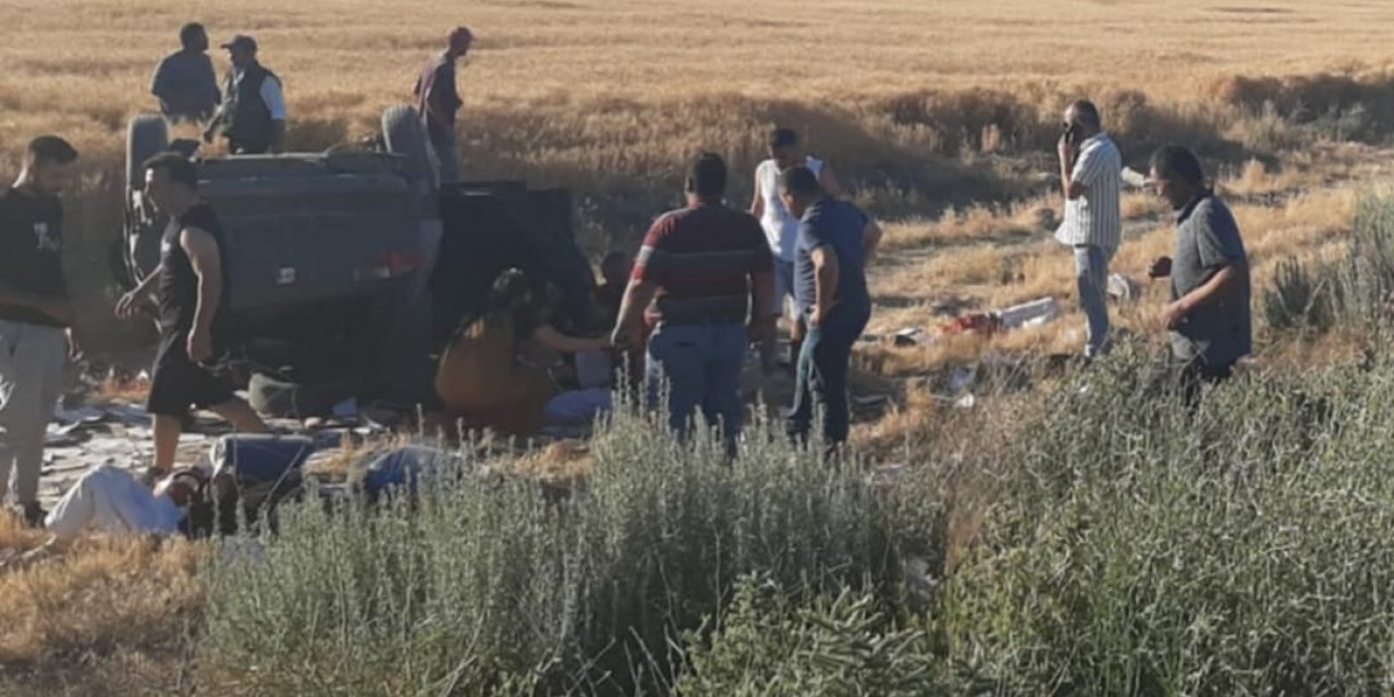 Otomobil Şarampole Devrildi; Tekvando Hocası Öldü, Sporcu 4 Çocuk Yaralandı