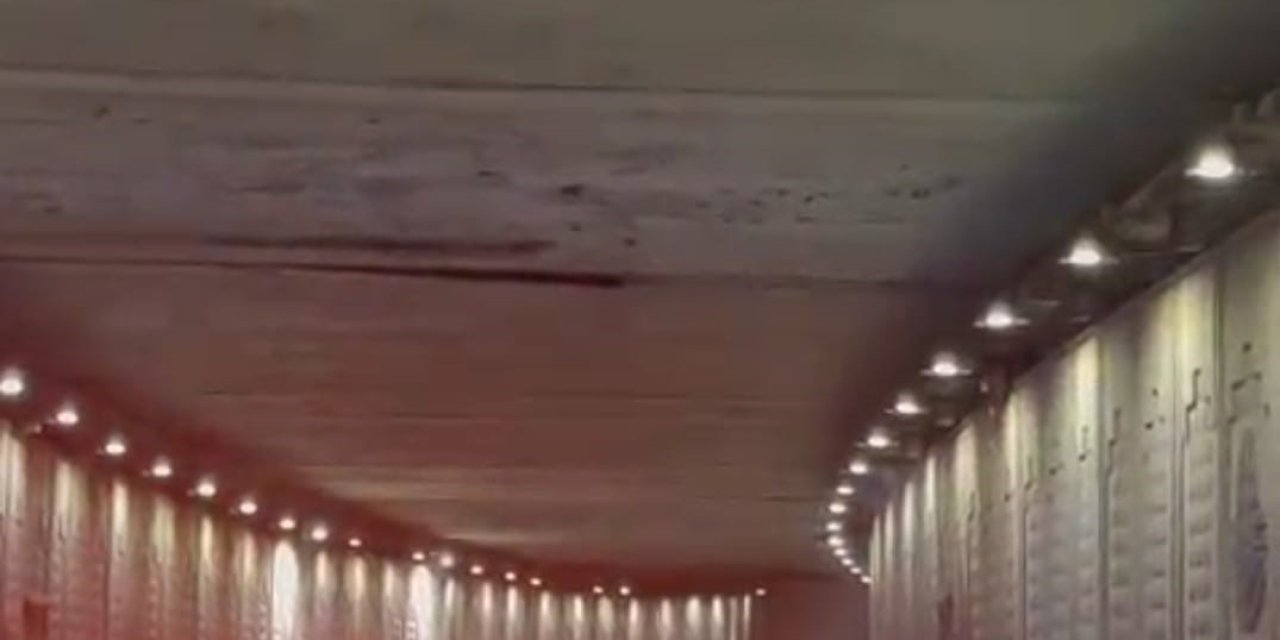 İstanbul- Ümraniye'de Alt Geçidi Trafiğe Kapattılar, Sürücüler İsyan Etti