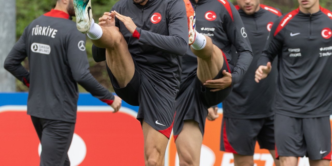 A Milli Futbol Takımı, Avusturya Maçının Hazırlıklarını Sürdürdü