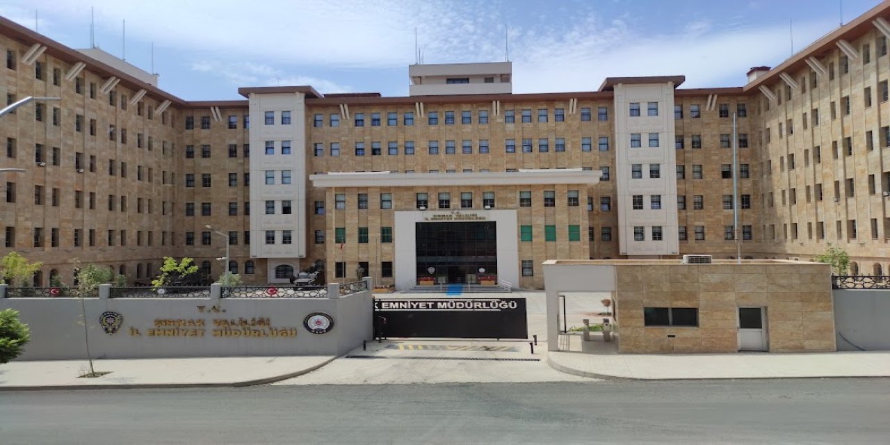 Şırnak'ta 3 Pkk'lı Terörist Teslim Oldu