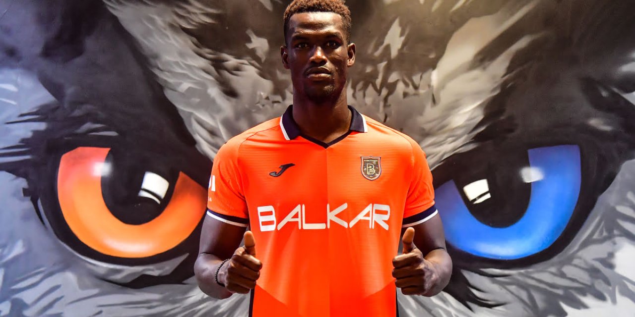 Başakşehir'den Savunmaya Takviye