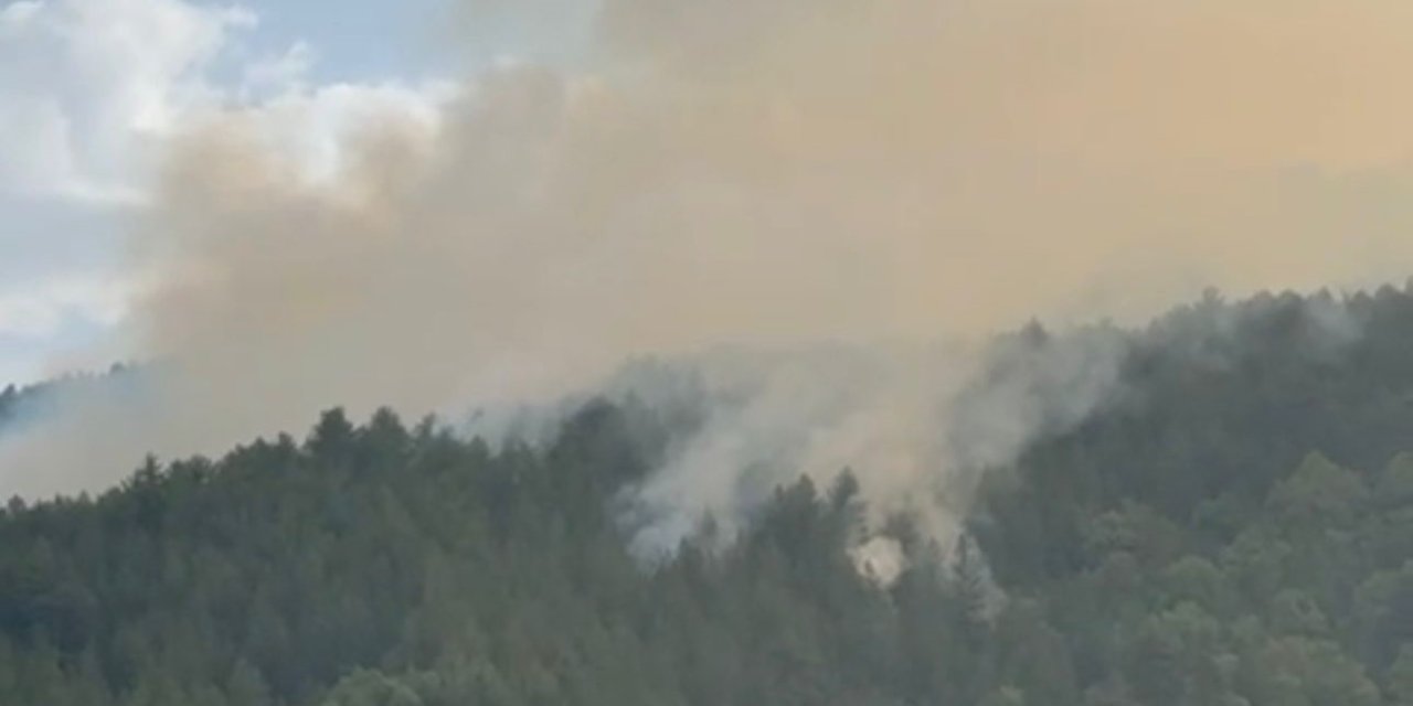 Kastamonu'da Yıldırım Düşmesiyle Çıkan Yangında 2'nci Gün (2)